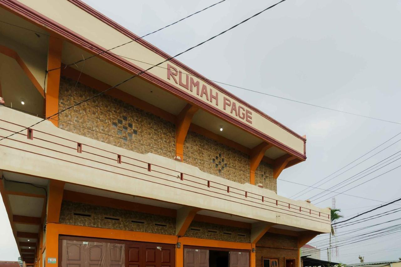 Reddoorz Near Bukit Kubu Berastagi Hotel Eksteriør billede